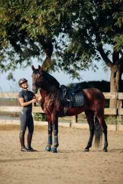 Horze Houston Dressurschabracke Mit Kunstfell -Pferdebedarf Discounter 17410 VDB 5