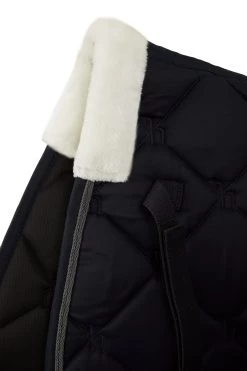 Horze Ghent Dressurschabracke Mit Kunstfell 22 Horze Ghent Dressurschabracke Mit Kunstfell -Pferdebedarf Discounter 17416 VDB 3