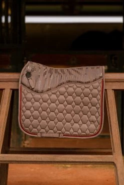 Horze Kenya Dressurschabracke -Pferdebedarf Discounter 17454 753 06