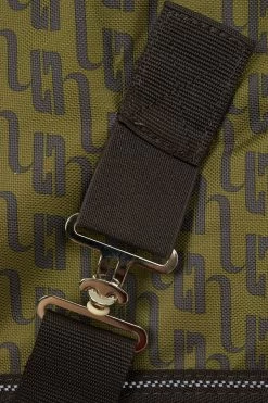 Horze Avalanche 1200D Regendecke Mit Hohem Hals Und Fleecefütterung 22 Horze Avalanche 1200D Regendecke Mit Hohem Hals Und Fleecefütterung -Pferdebedarf Discounter 24017 676 03