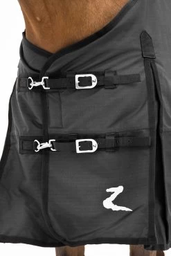 Horze Nevada Mittelschwere Regendecke, 200g -Pferdebedarf Discounter 24574 bl 04