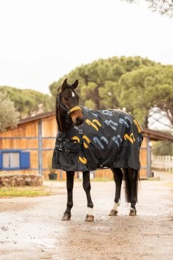 Horze Nevada Regendecke Mit Fleecefutter 25 Horze Nevada Regendecke Mit Fleecefutter -Pferdebedarf Discounter 24594 591 07