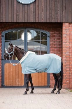 Horze Geneva Fleecedecke Mit Kunstfellkragen -Pferdebedarf Discounter 24686 SIB 3