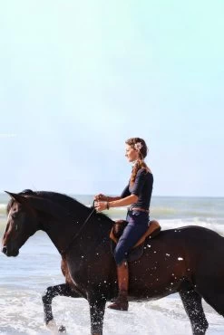 FRA Macon Extra Lammfell Reitkissen Mit Pauschen, S -Pferdebedarf Discounter 322957 BR DBR 2