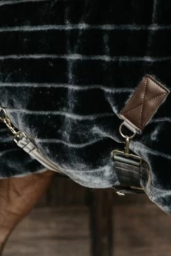 Kentucky Horsewear Fake Fur Stalldecke -Pferdebedarf Discounter 333270 G 4