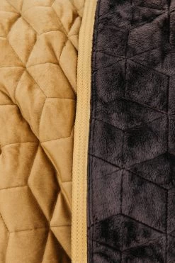 Kentucky Horsewear Velvet Pony Turnierdecke, 160g 30 Kentucky Horsewear Velvet Pony Turnierdecke, 160g -Pferdebedarf Discounter 336616 MGO 7