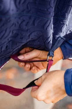 Horseware Embossed Jersey Abschwitzdecke -Pferdebedarf Discounter 340952 DB BU 6